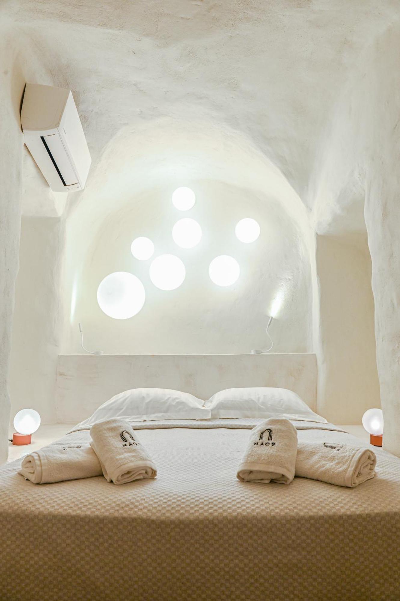 Naos Suites Vóthon 외부 사진